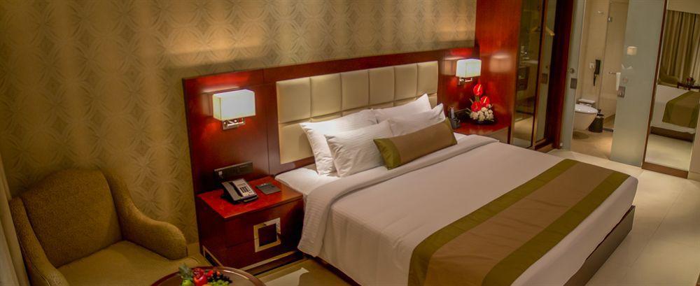 Hotel Acacia Goa à Sinquerim Extérieur photo
