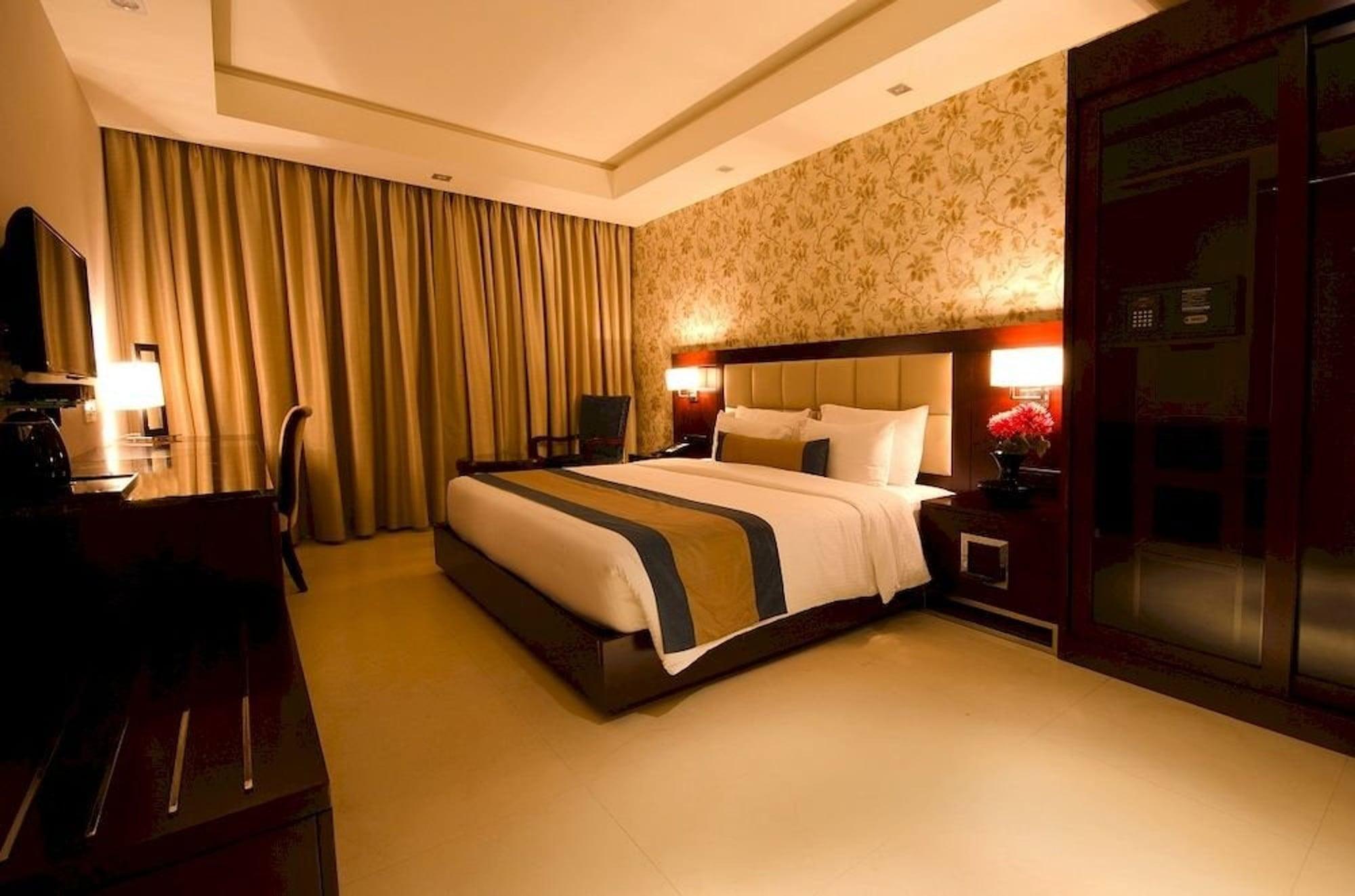 Hotel Acacia Goa à Sinquerim Extérieur photo