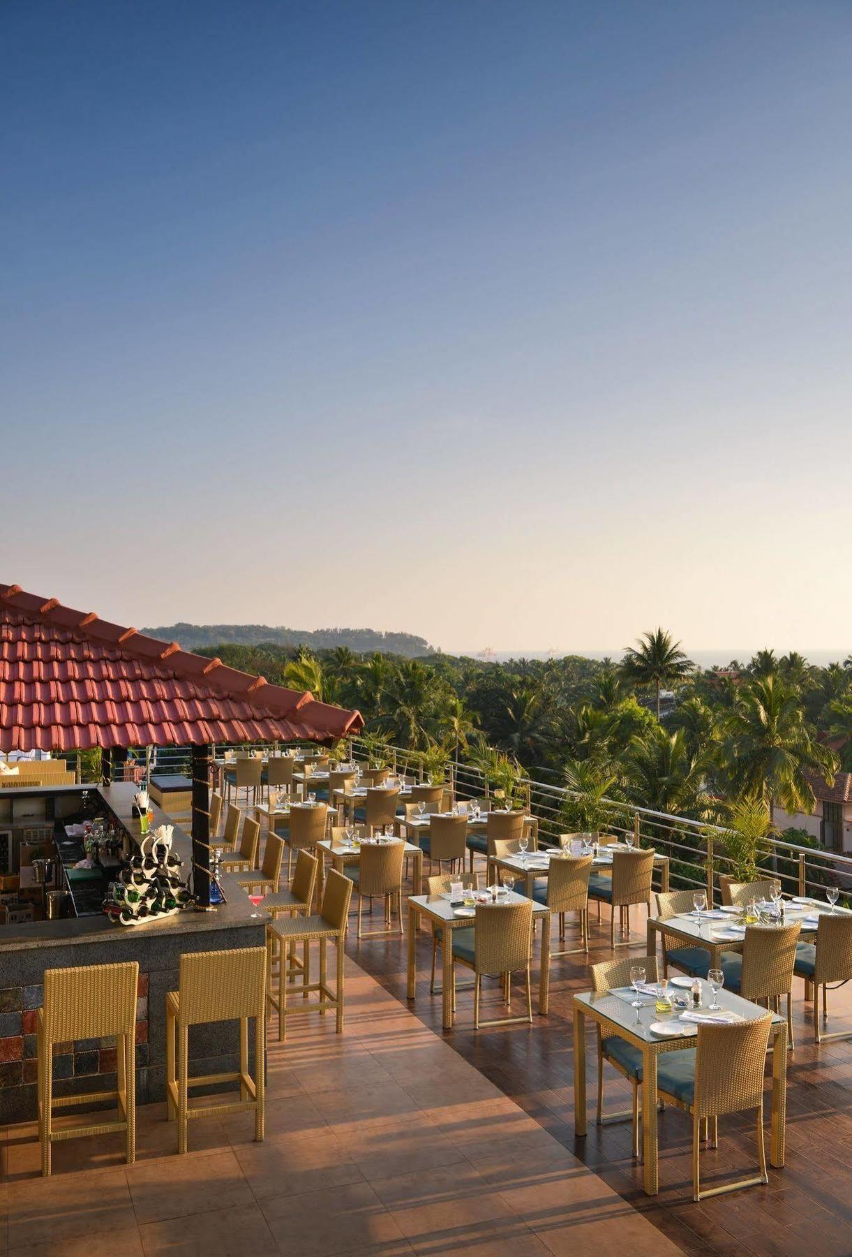 Hotel Acacia Goa à Sinquerim Extérieur photo